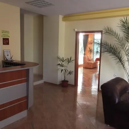 Хотел Аква, С.Равда Hotel 2*