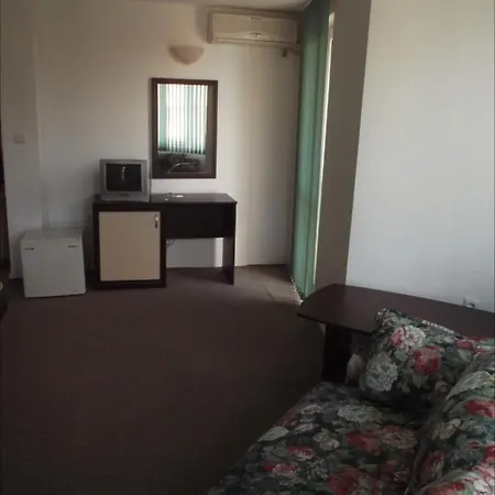 Hotel Хотел Аква, С.Равда
